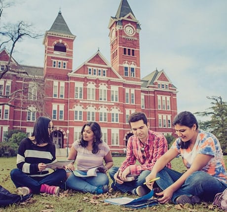 Students on the quad at Auburn University
